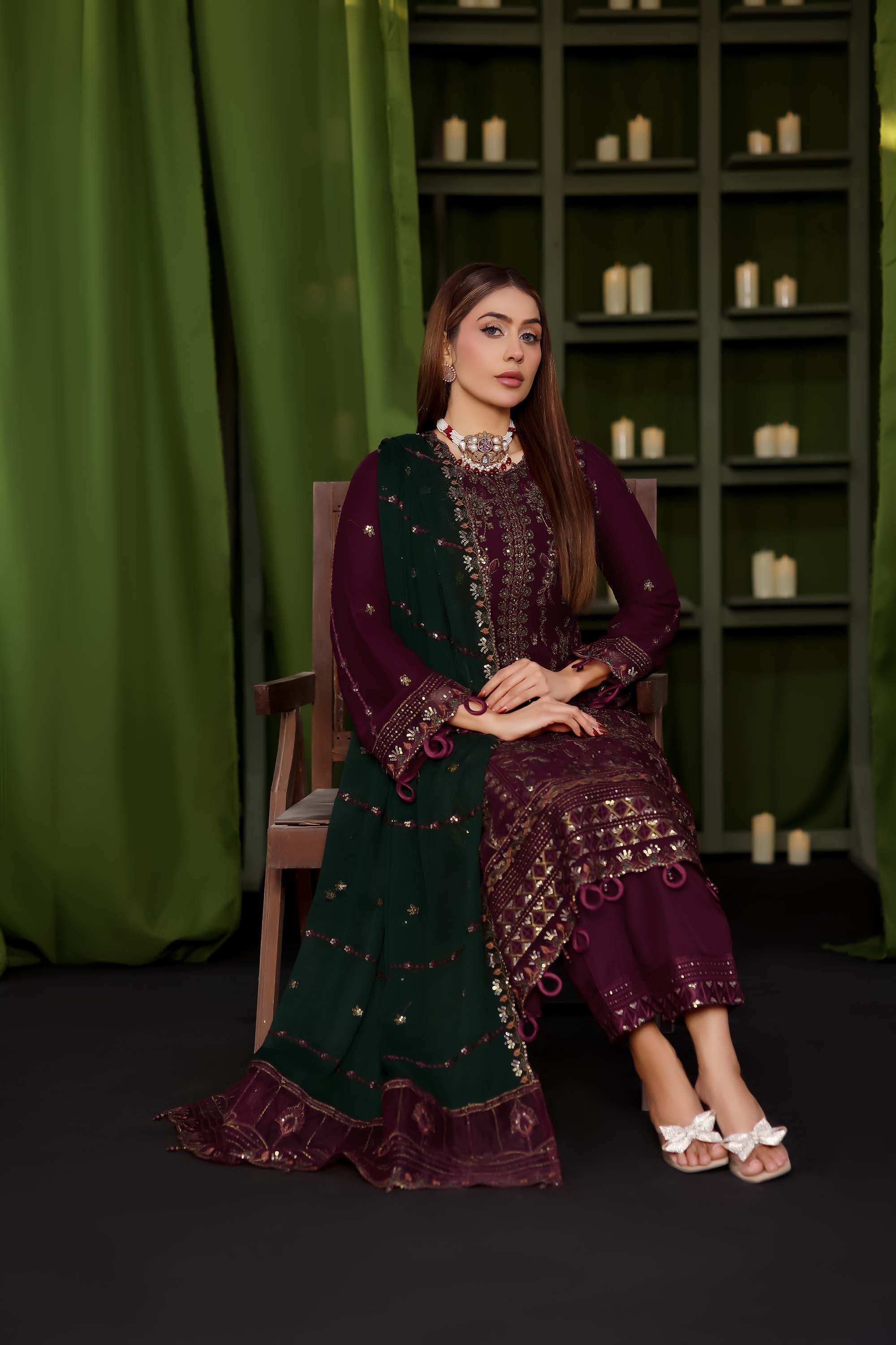 Ashiyana – Luxury Plum & Forest Green Contrast Suit