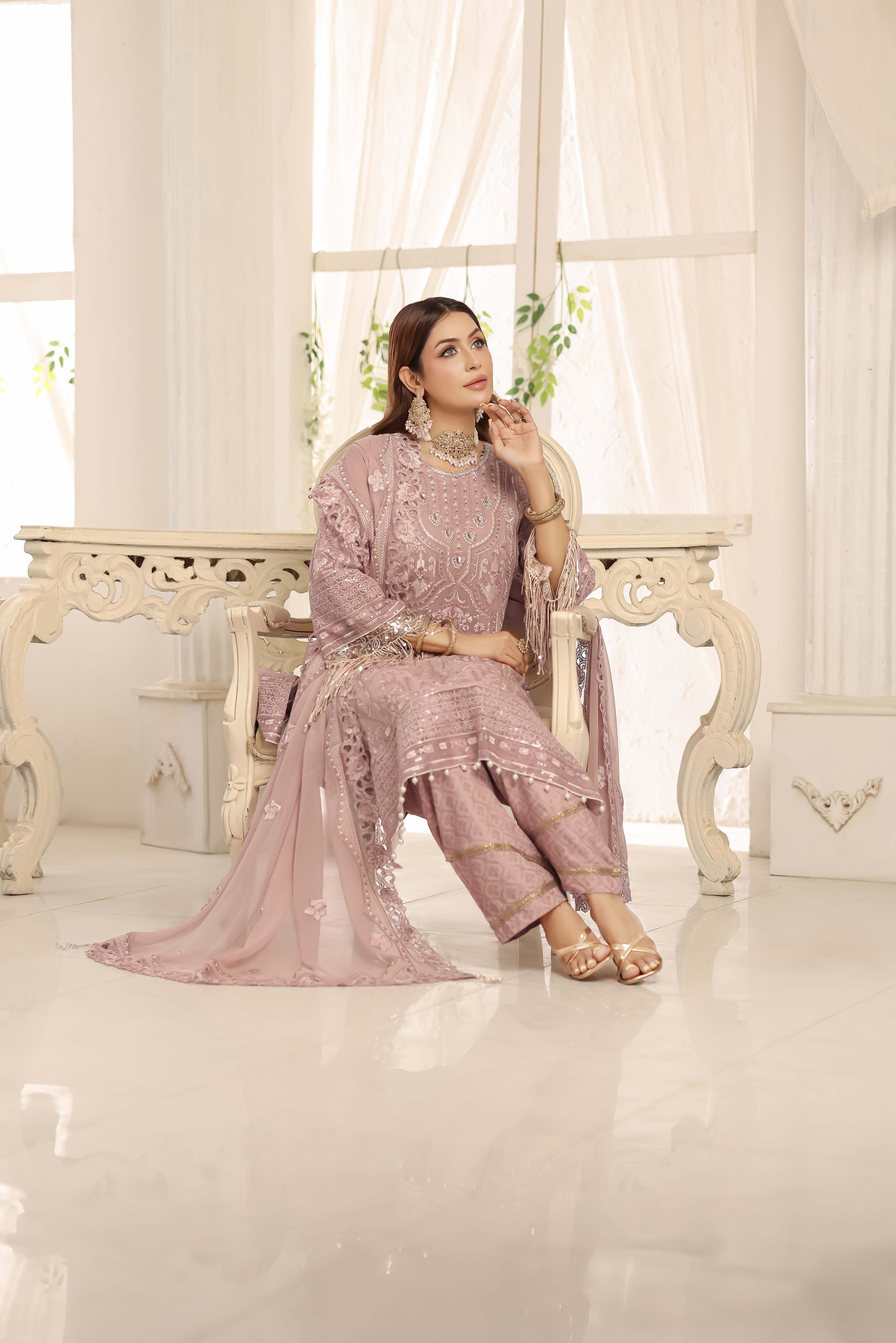 Ziva – A Symphony of Grace & Luxury | Dusty Rose