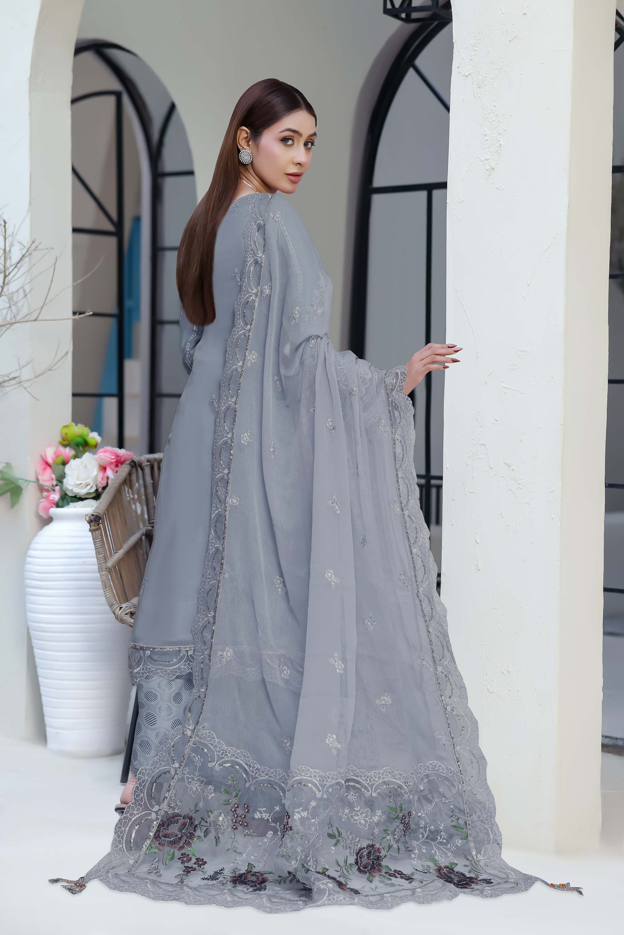 Zaib-o-Zeenat Luxury Formals – Steel Grey