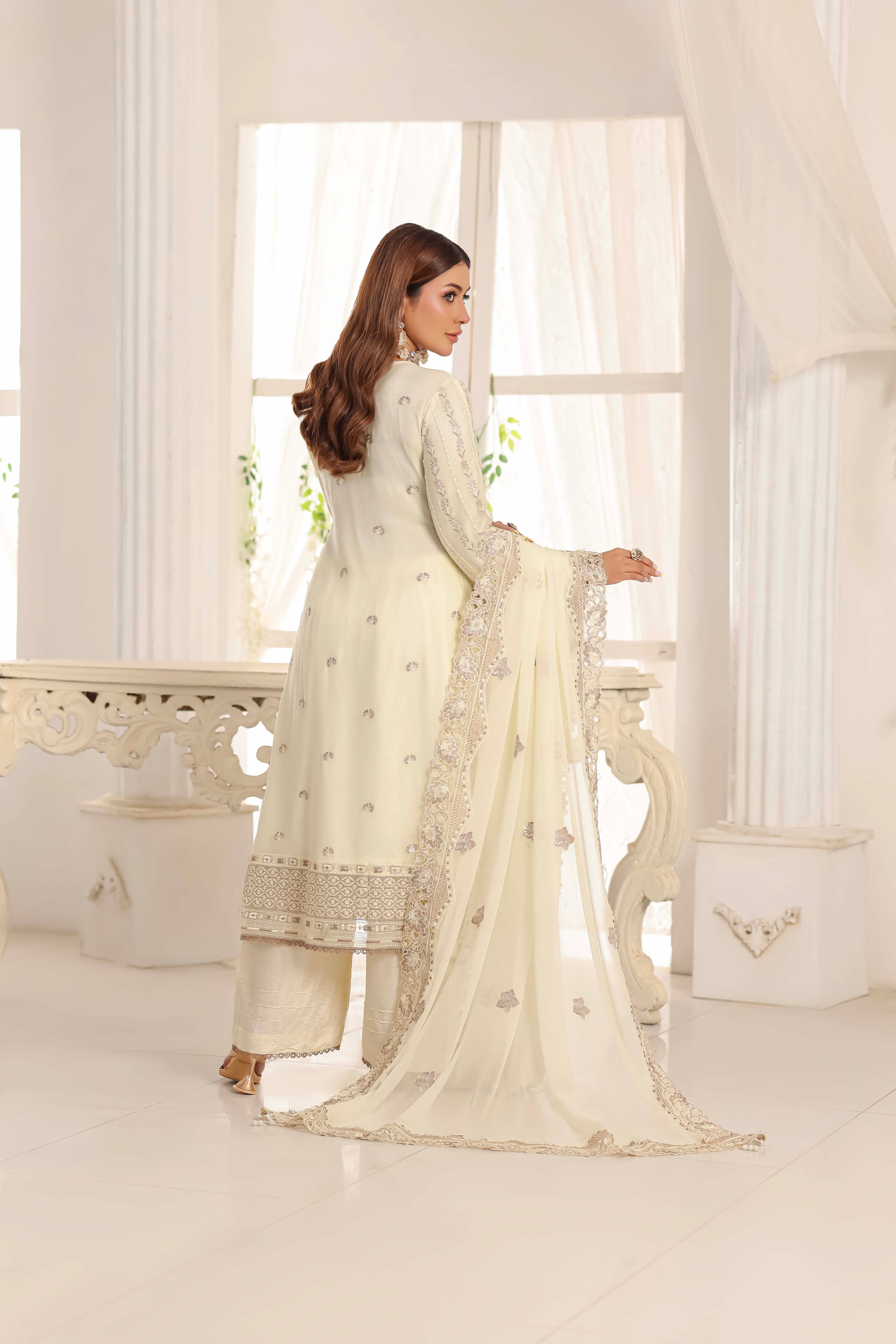 Ziva – A Symphony of Grace & Luxury | Ivory Elegance