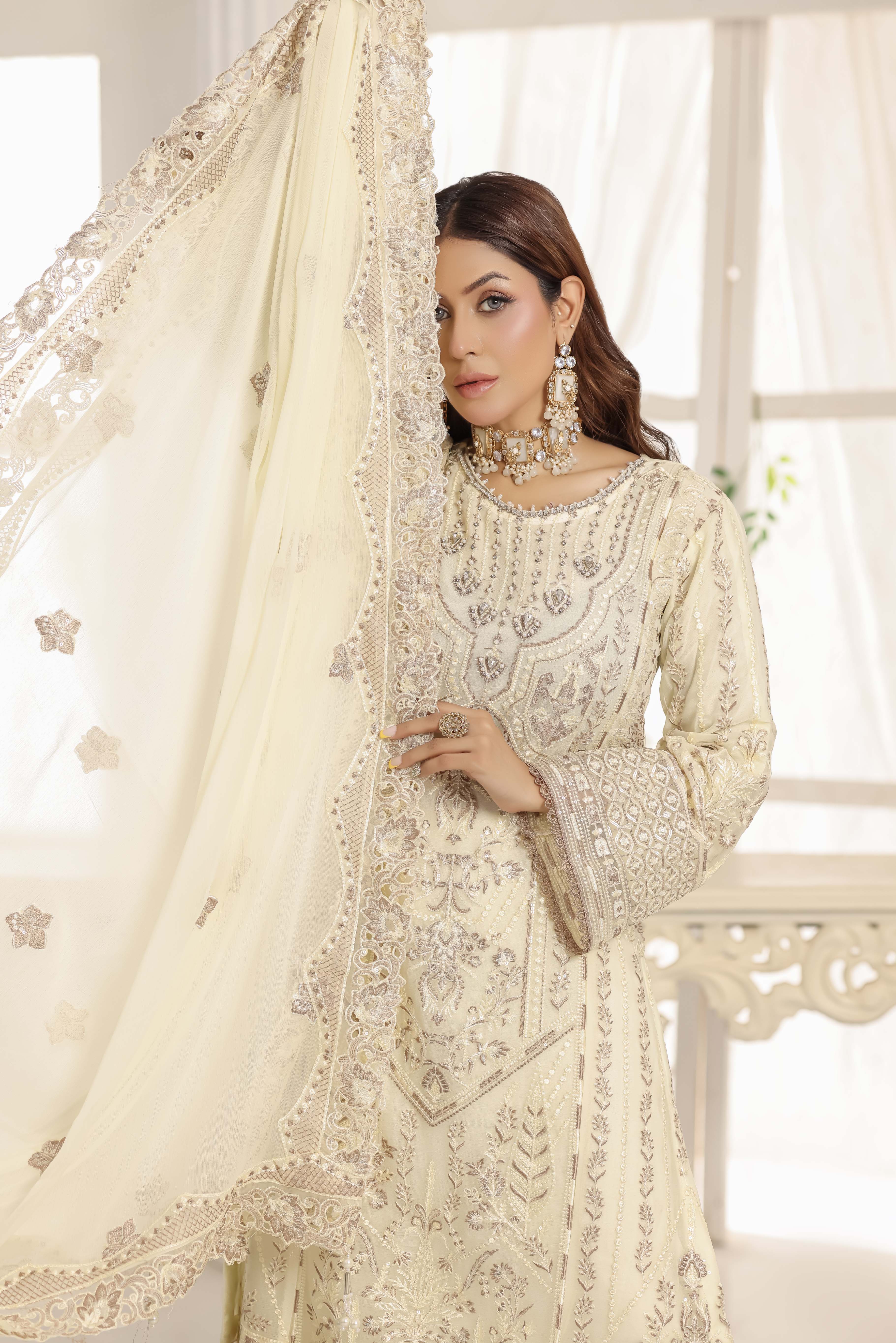 Ziva – A Symphony of Grace & Luxury | Ivory Elegance