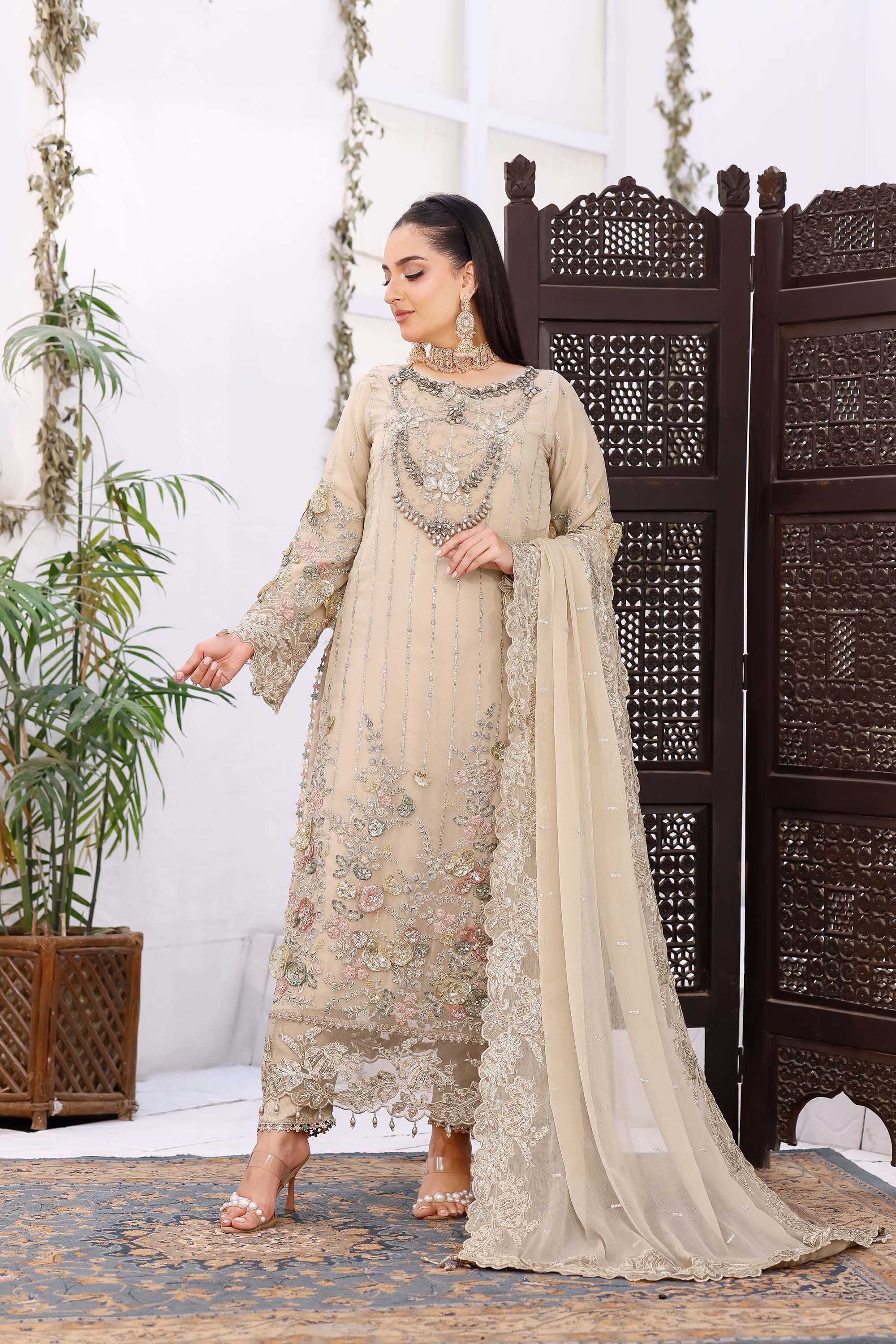 Sahoor Luxury Festive – Sandstone Gold