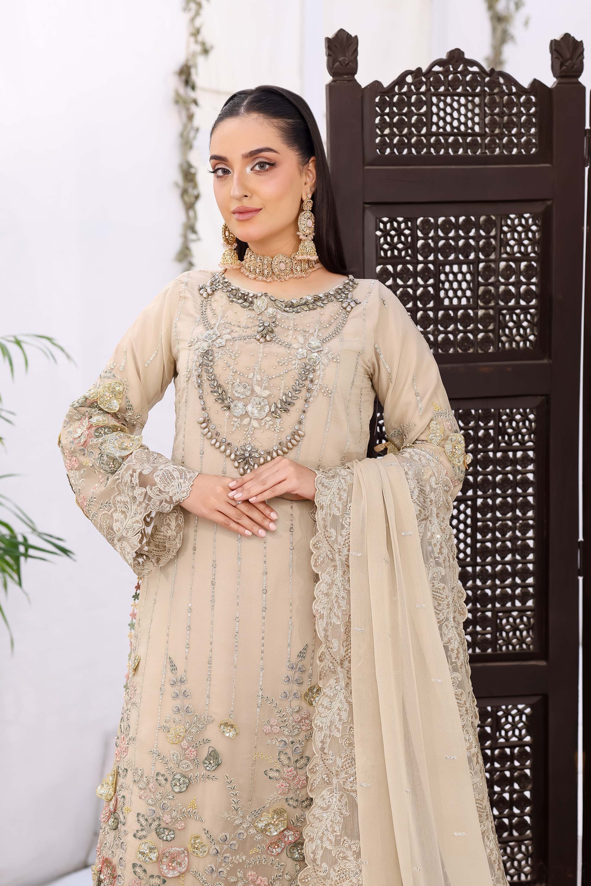 Sahoor Luxury Festive – Sandstone Gold