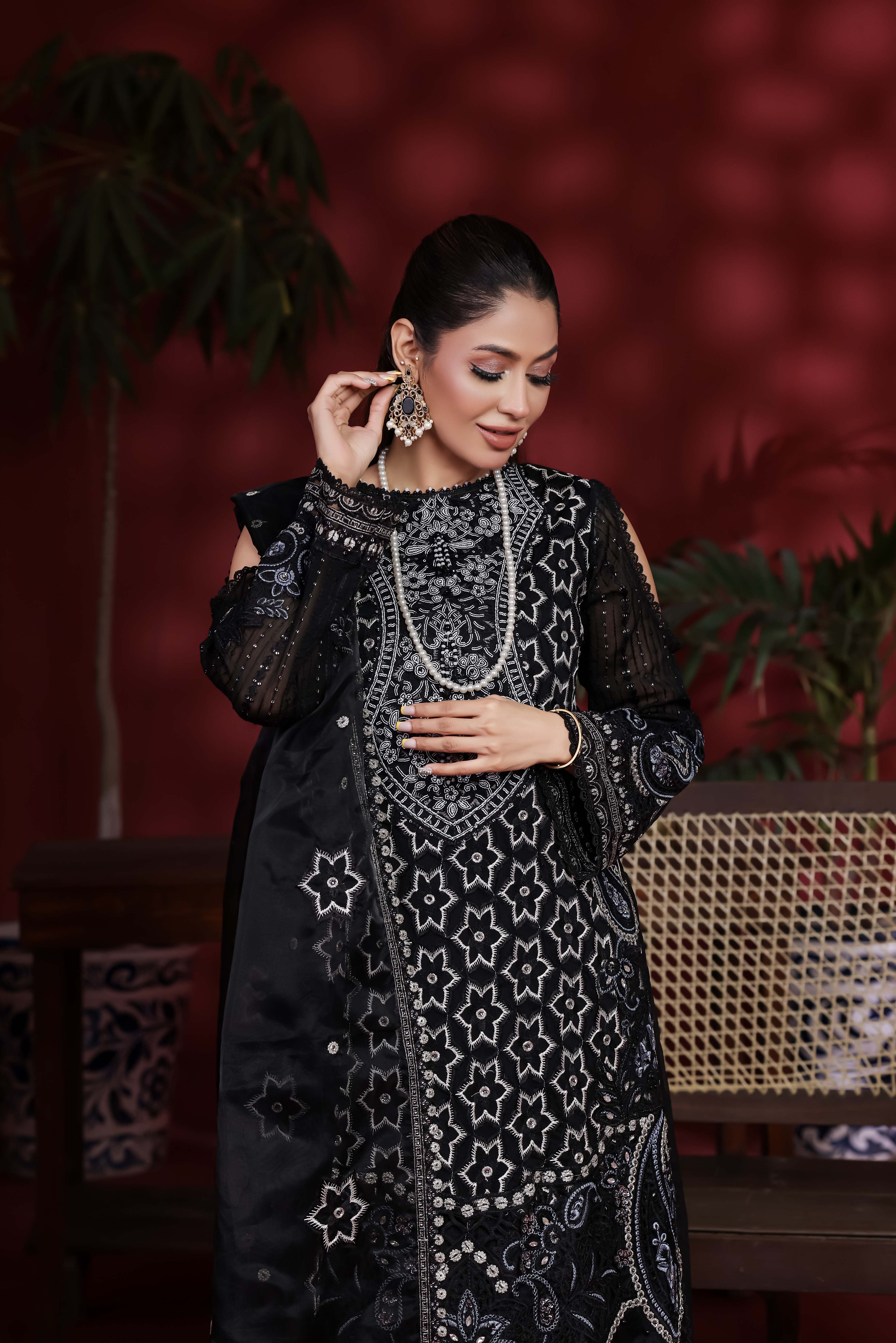 Classic Black
