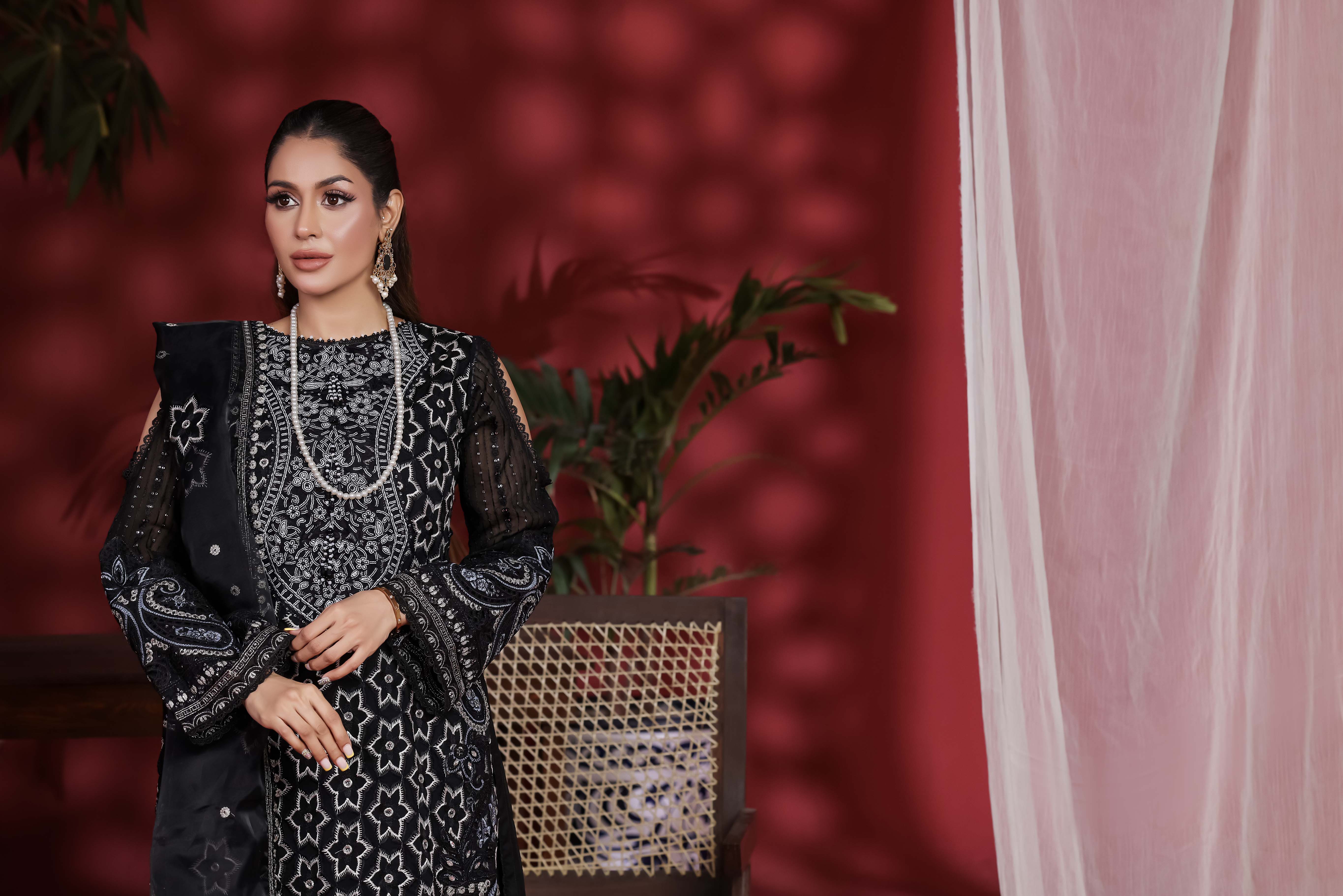 Classic Black