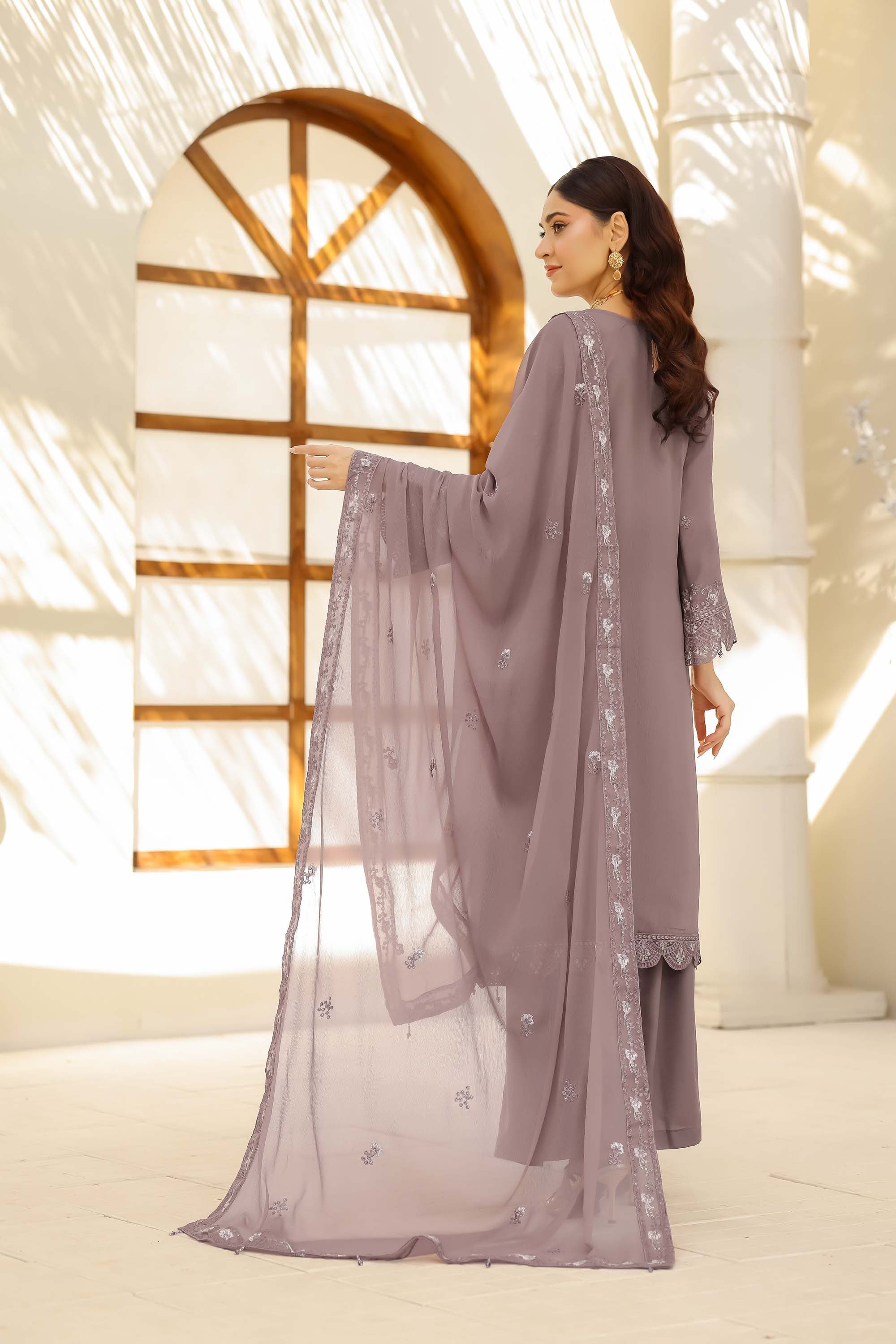 LA ROSE – Dusty Amethyst Mauve Embroidered Chiffon Suit