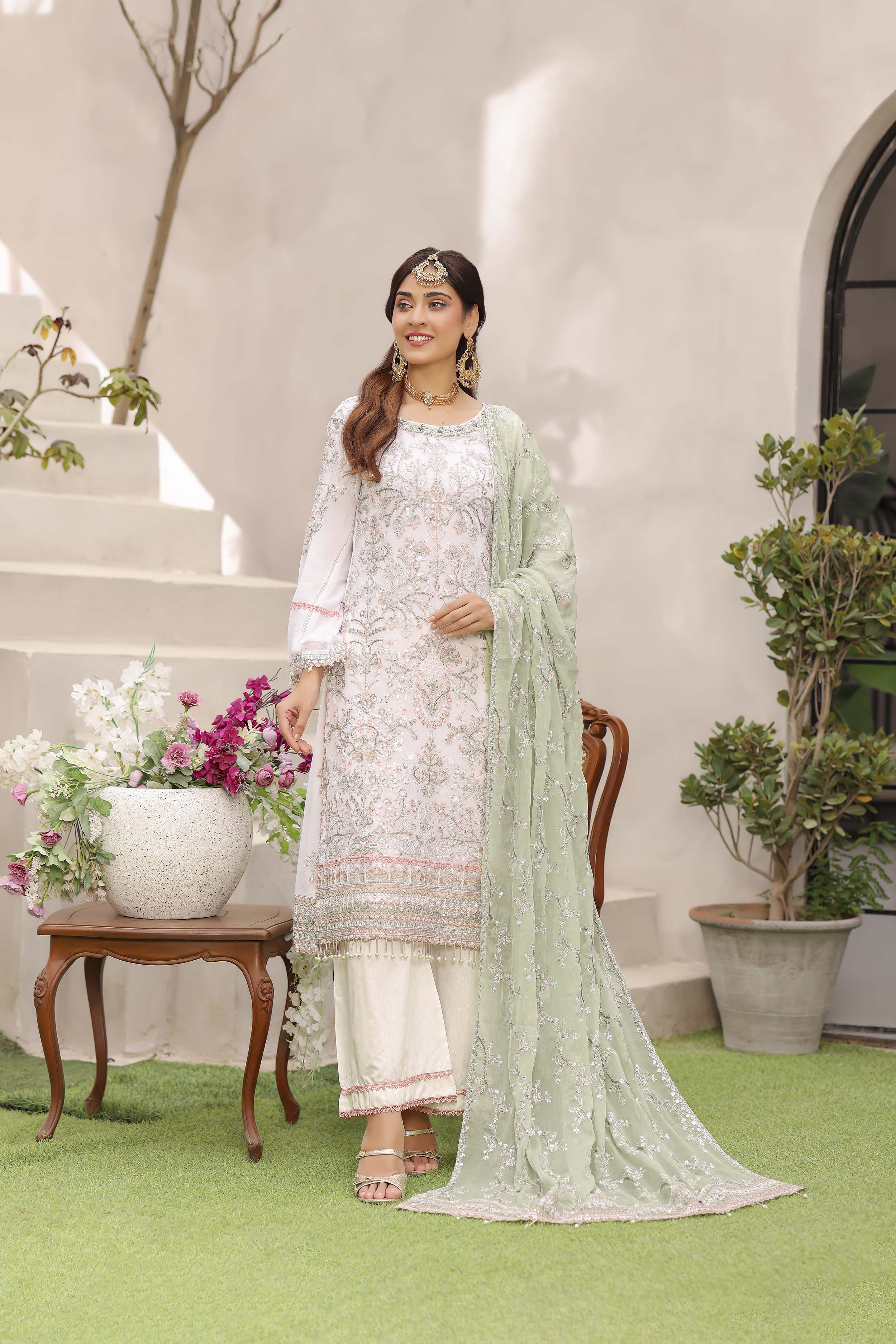 Airy White Chiffon & Mintywear