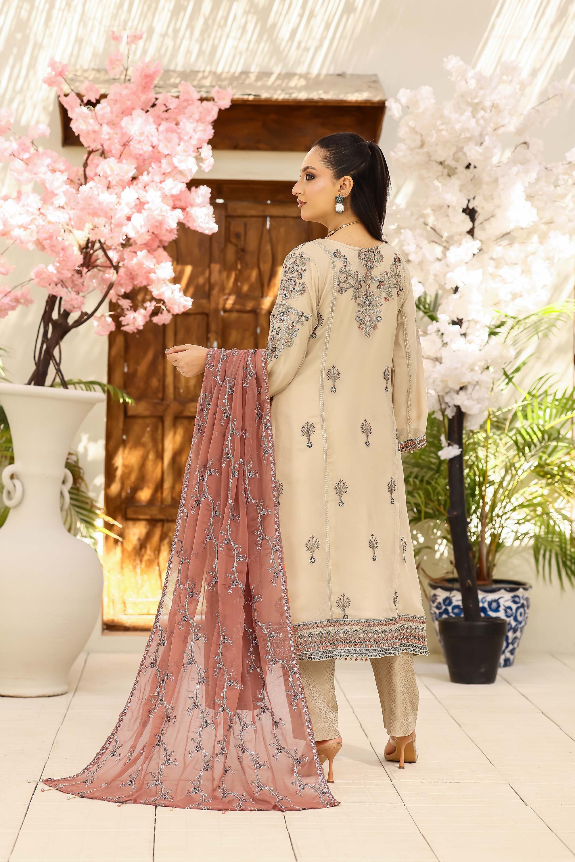 LA Bella Skin Special - Embroidered Ensemble with Dusty Rose Dupatta