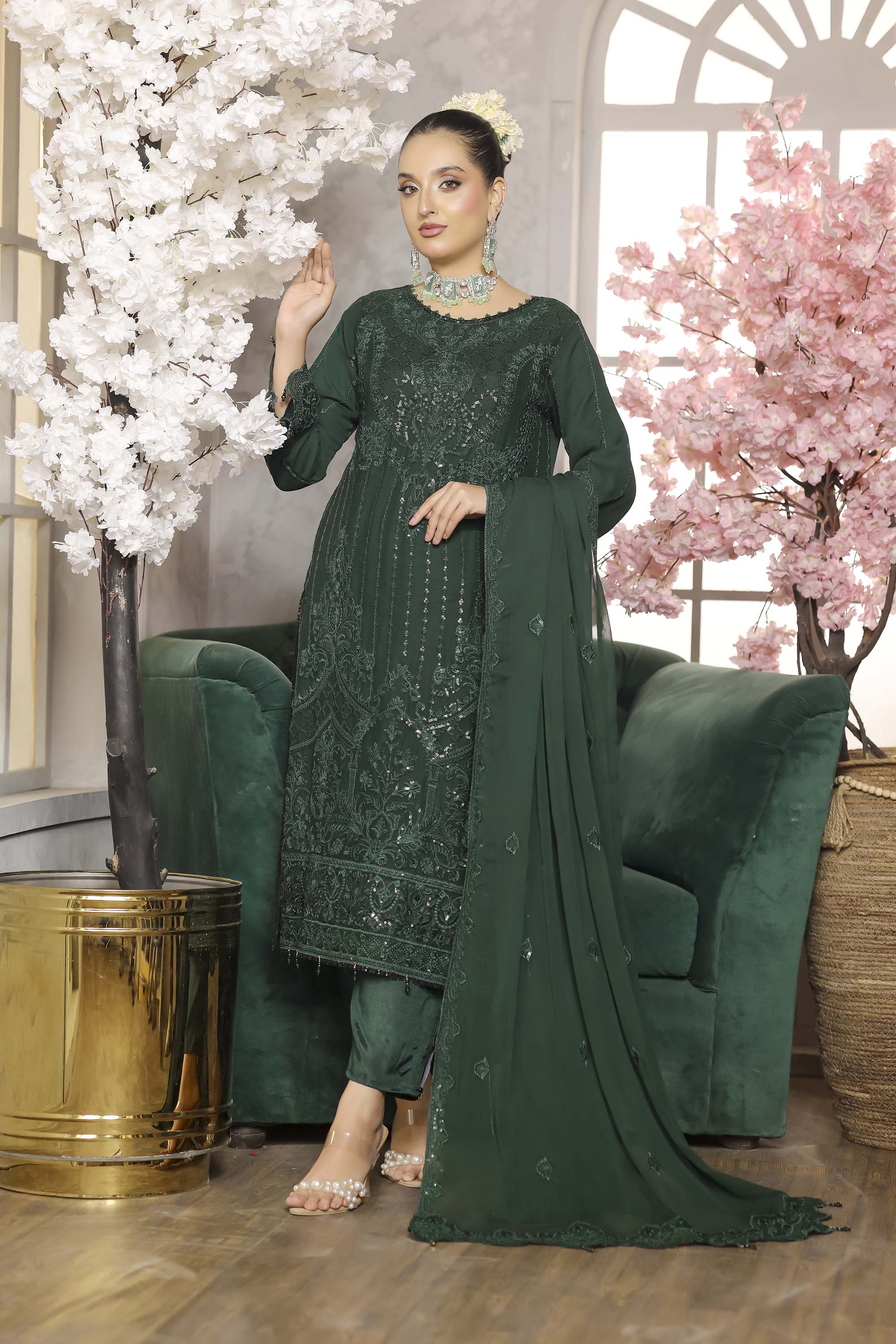 HAYAA – Embroidered Chiffon Ensemble in Forest Green