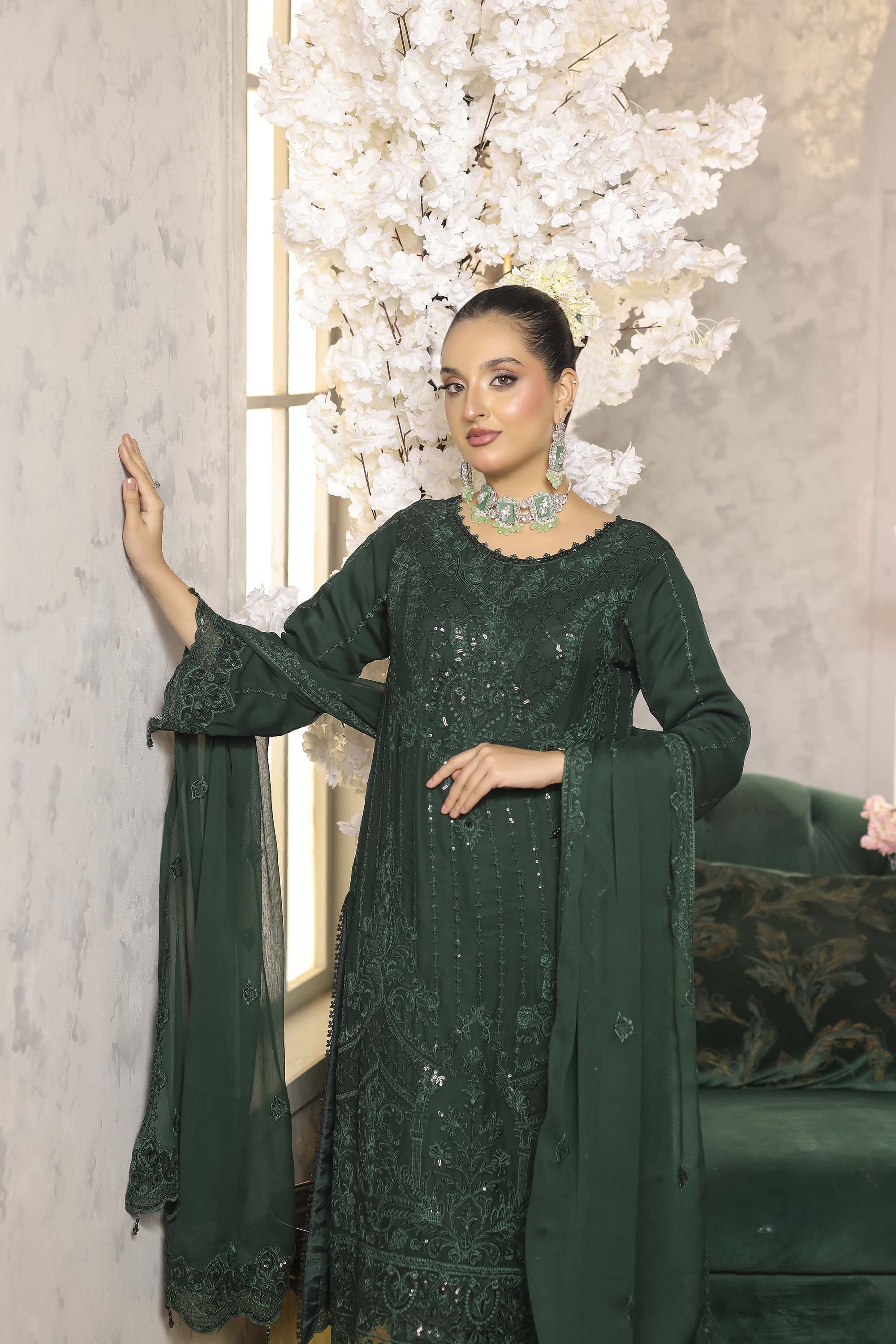 HAYAA – Embroidered Chiffon Ensemble in Forest Green