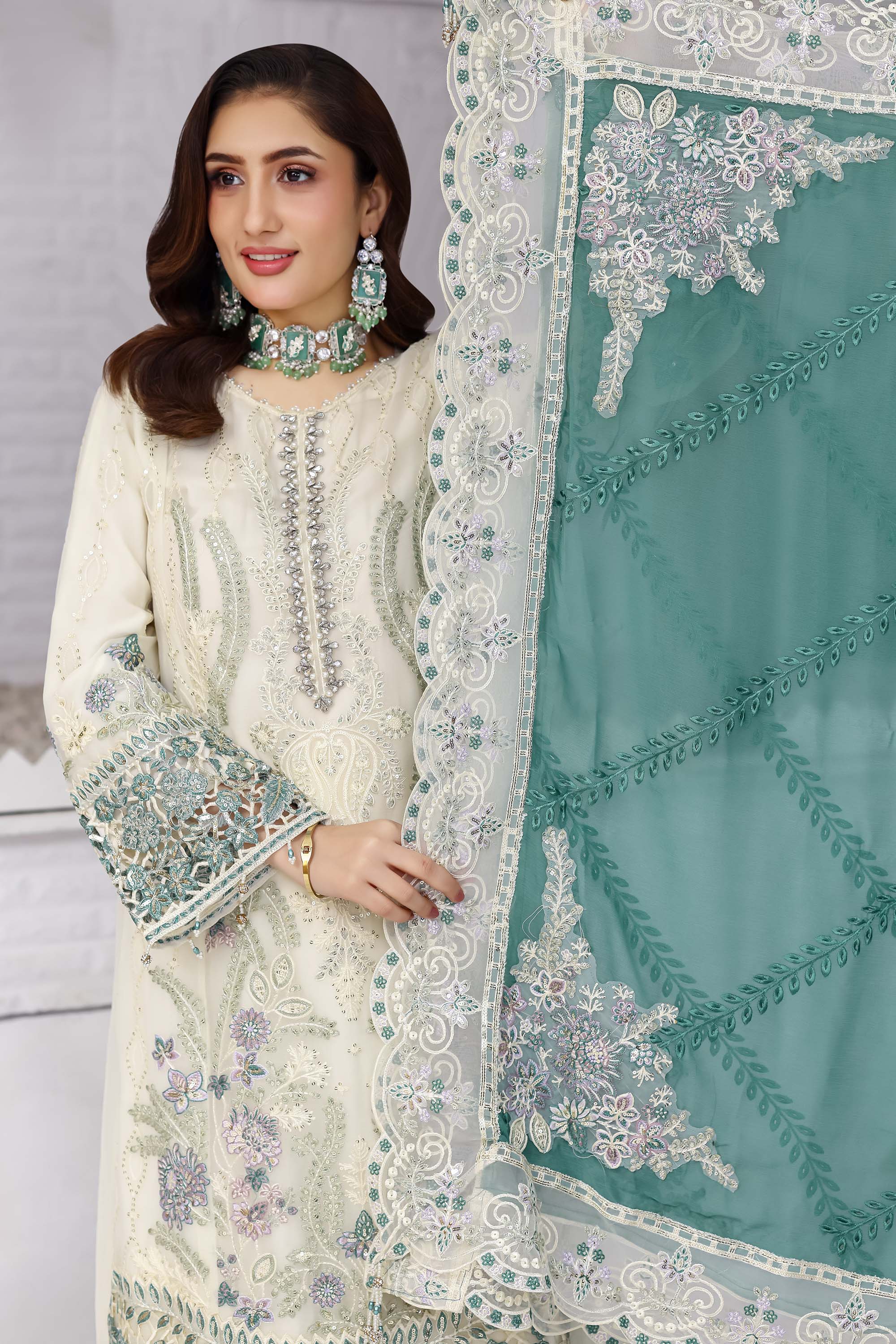 Damir Luxury Embroidered Suit – Ivory & Teal