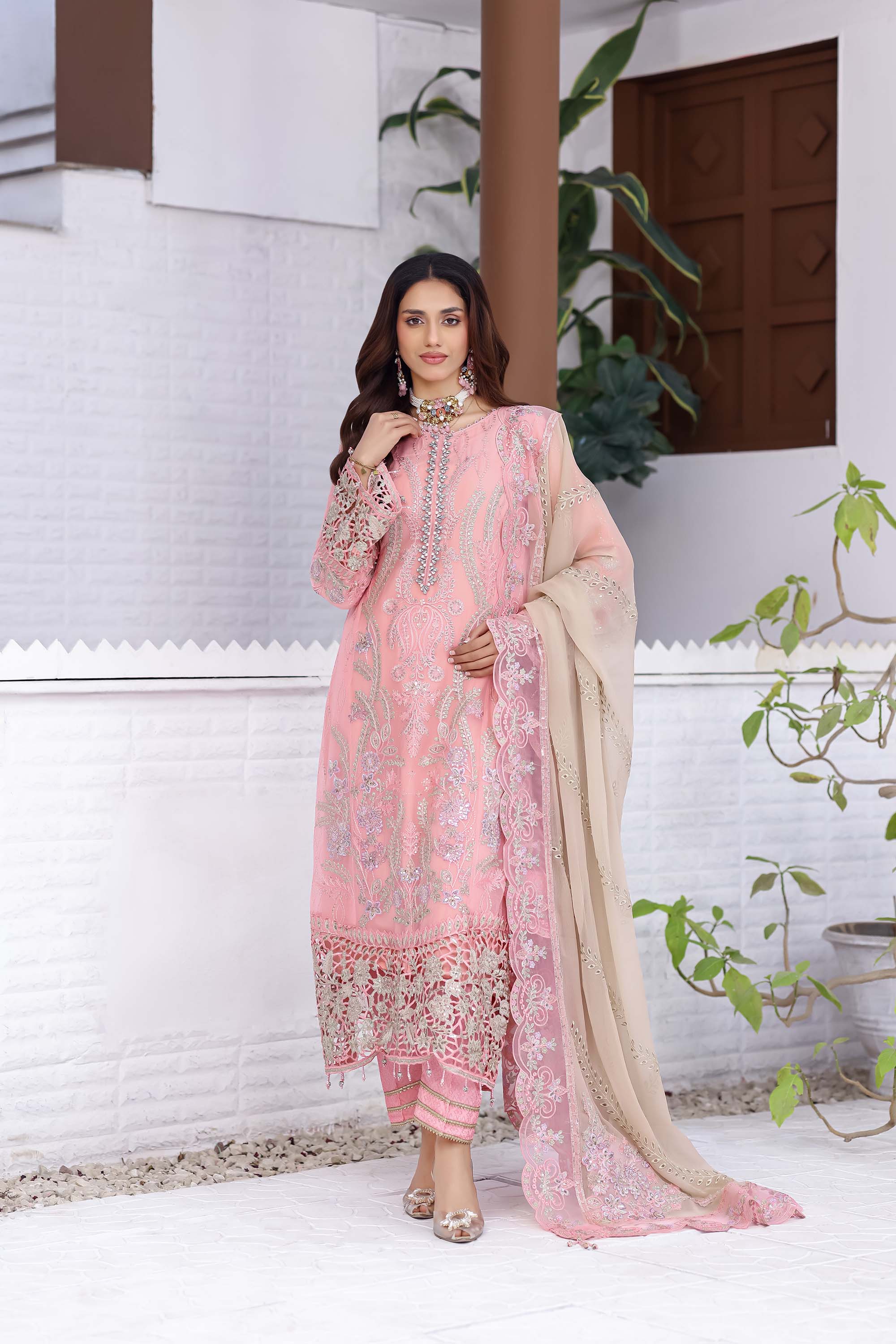 Damir Luxury Embroidered Suit – Blush Pink
