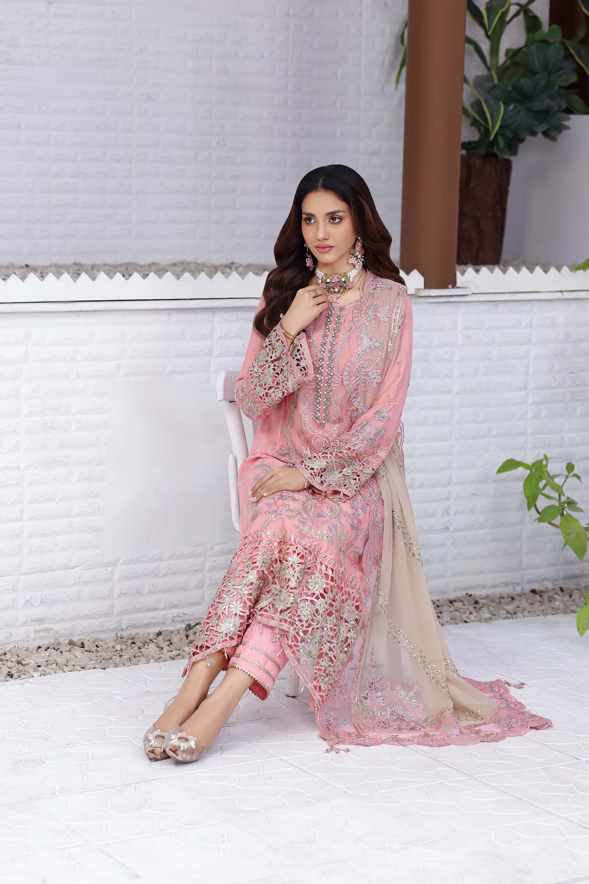 Damir Luxury Embroidered Suit – Blush Pink