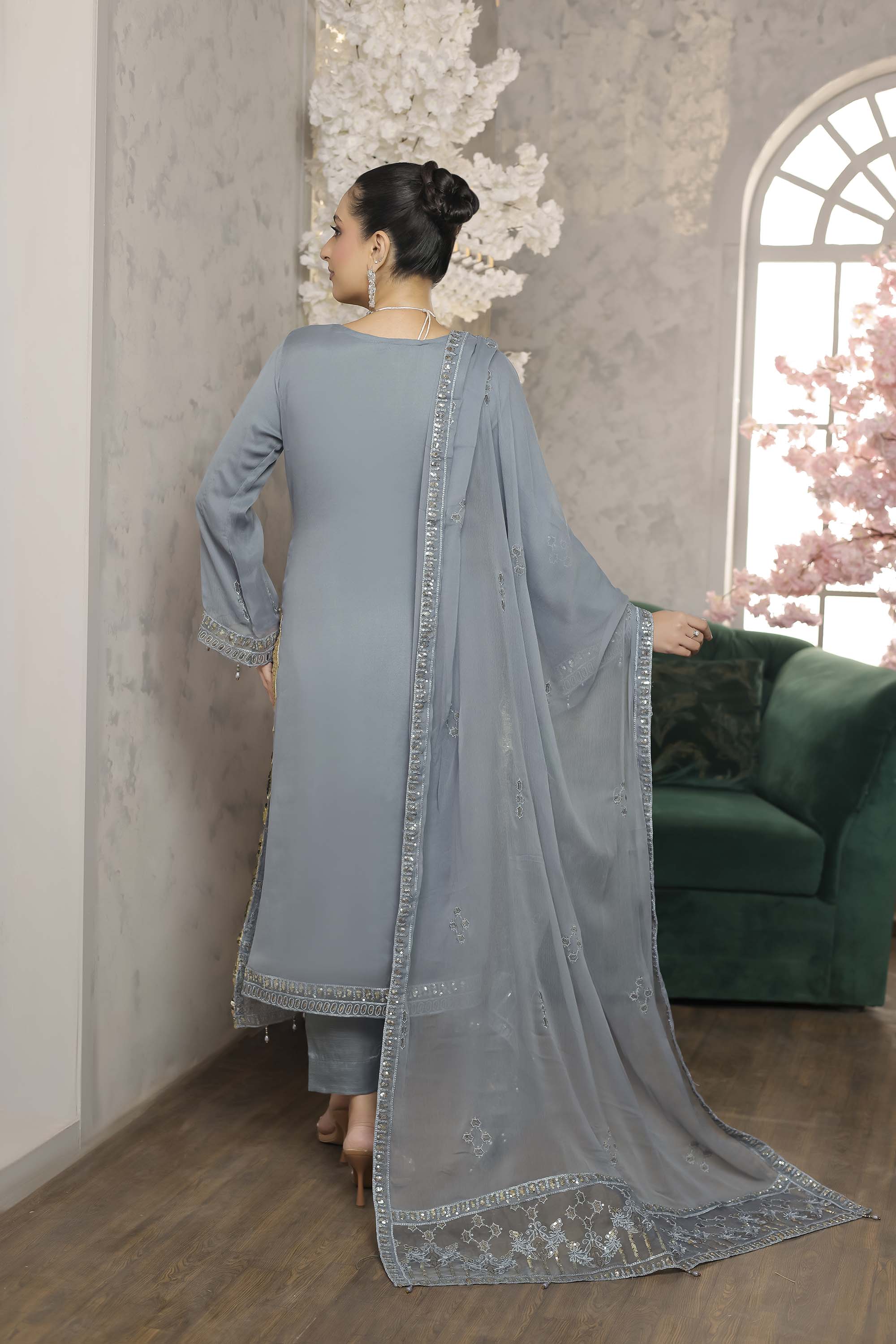 HAYAA – Classic Embroidered Ensemble in Steel Blue