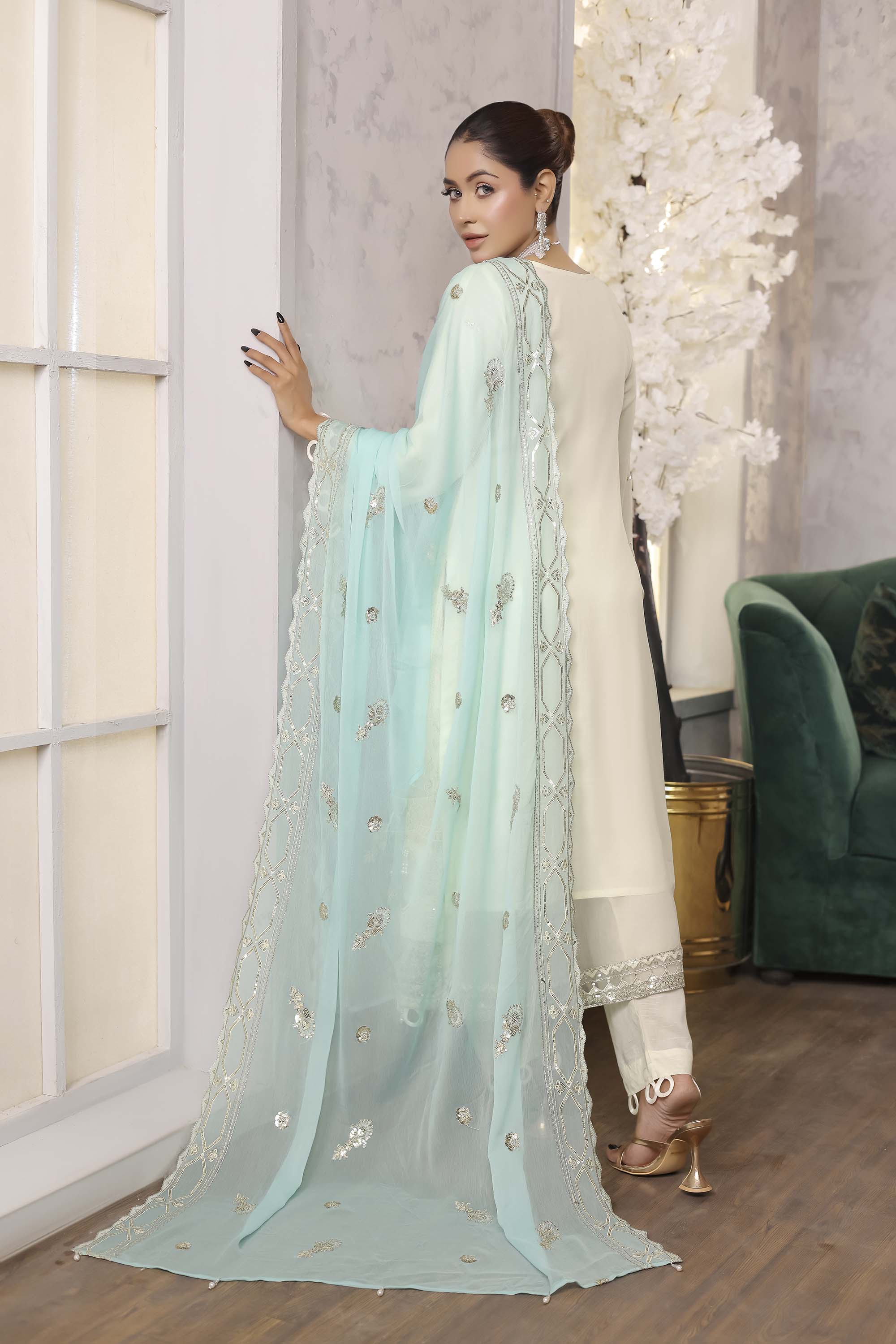 Naura - Ivory Cream with Aqua Blue Contrast Dupatta