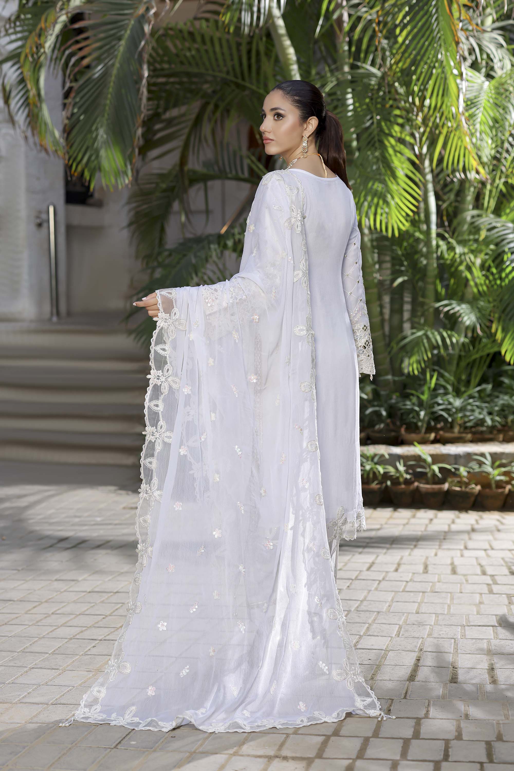 Safeena White Formal Ensemble - Pristine Embroidered Attire