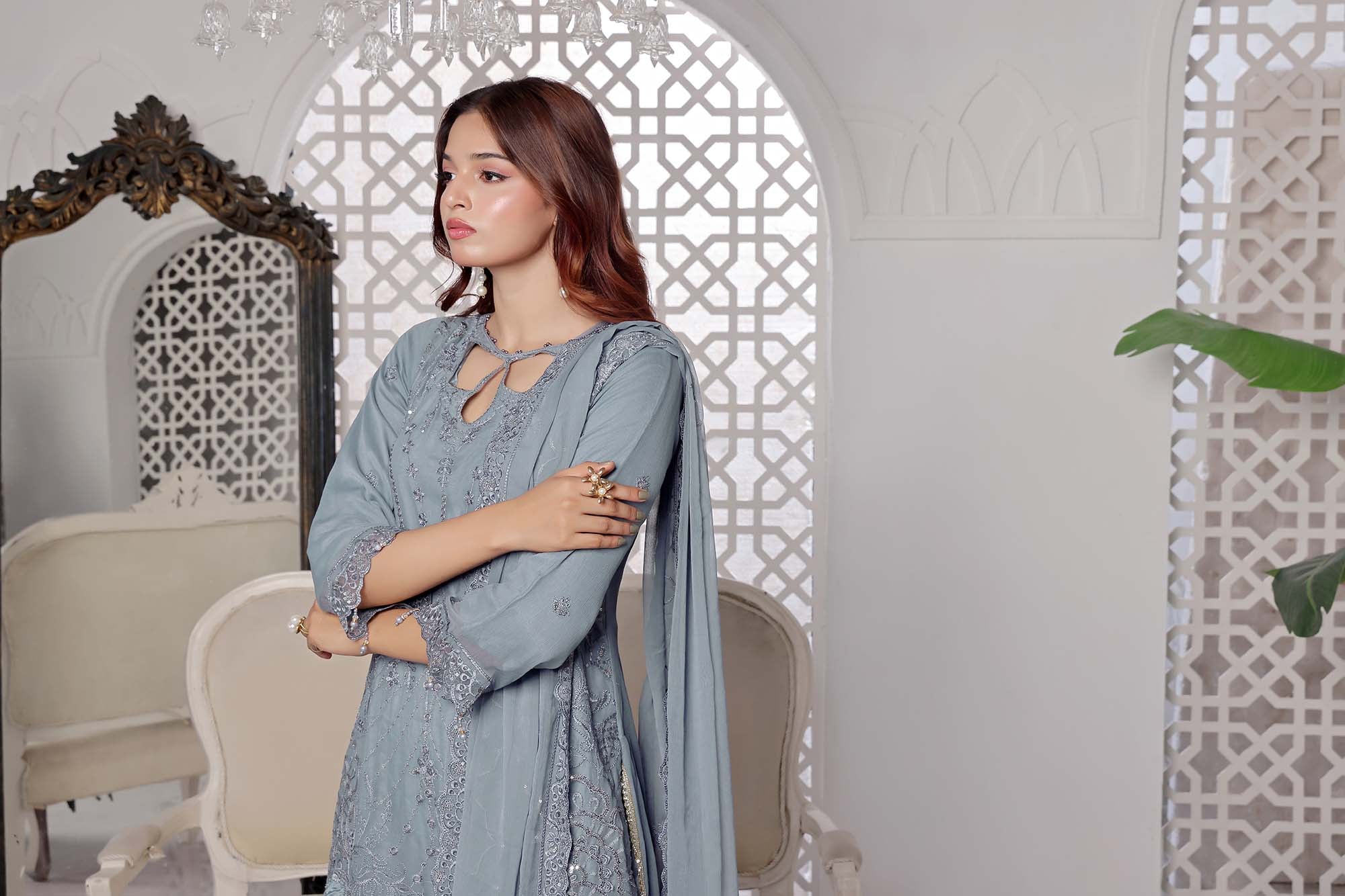 Sayyara – Powder Blue & Silver