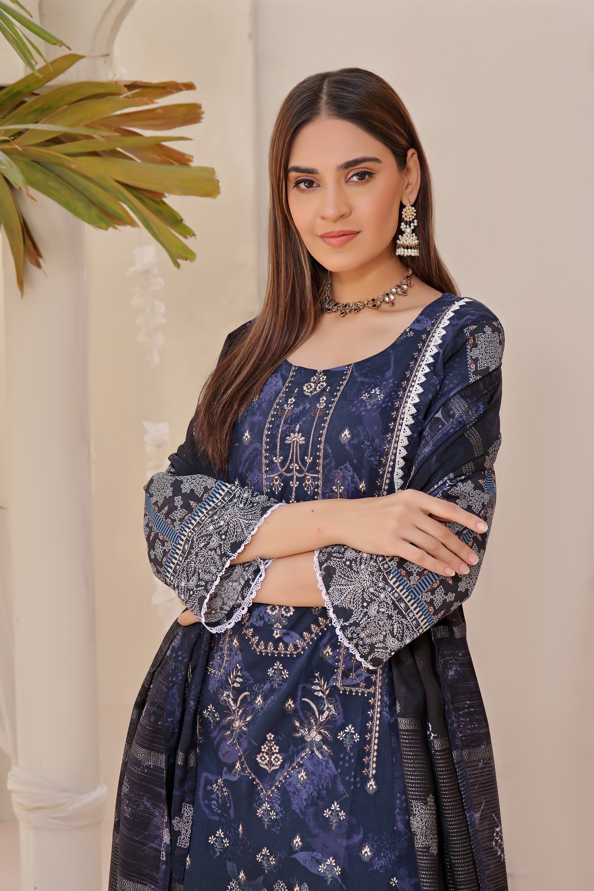 HRN BK-10  Neck embroidered Unstitched 3 Piece suit Zari lawn  dupatta