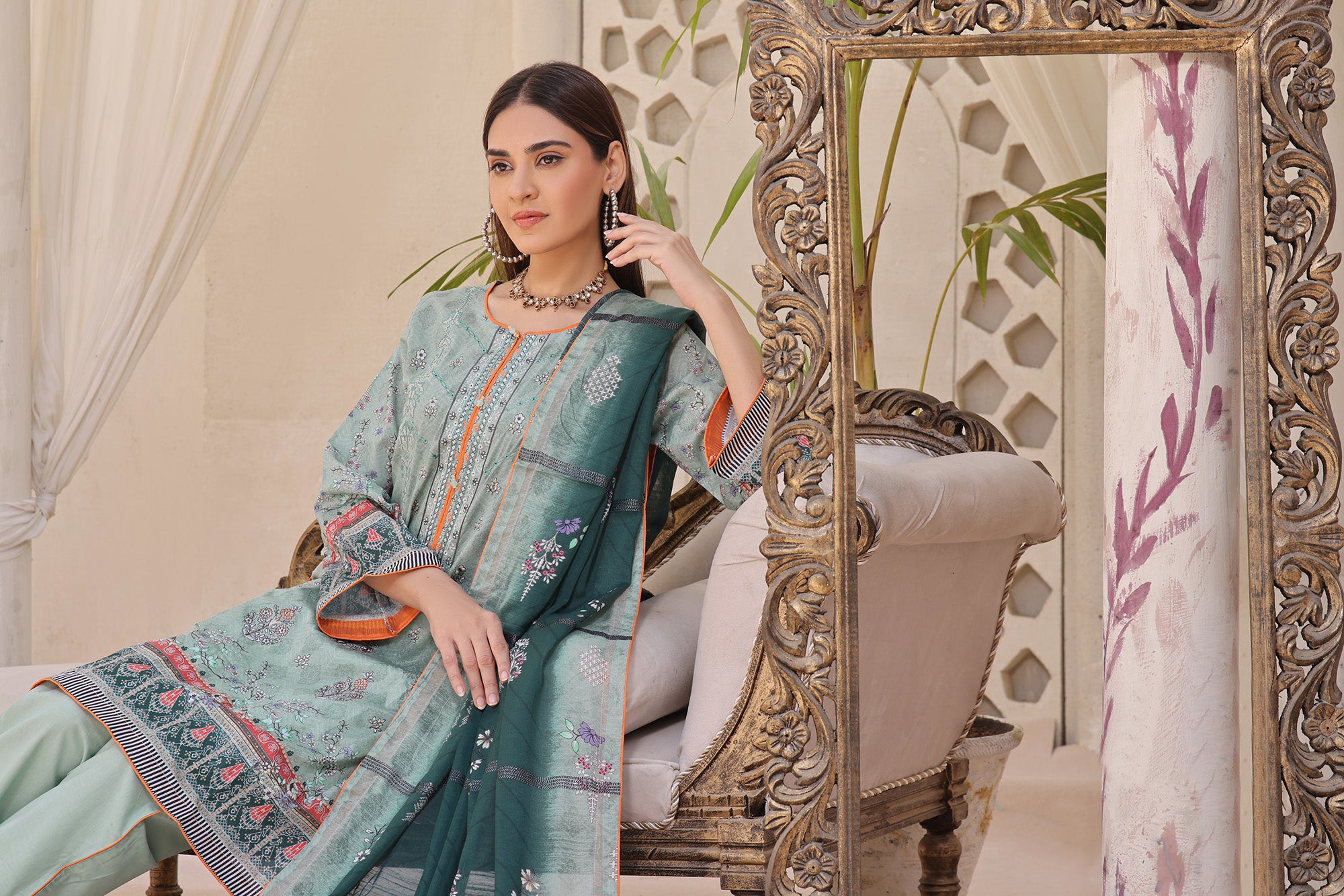 HRN BK-07  Neck embroidered Unstitched 3 Piece suit Zari lawn  dupatta