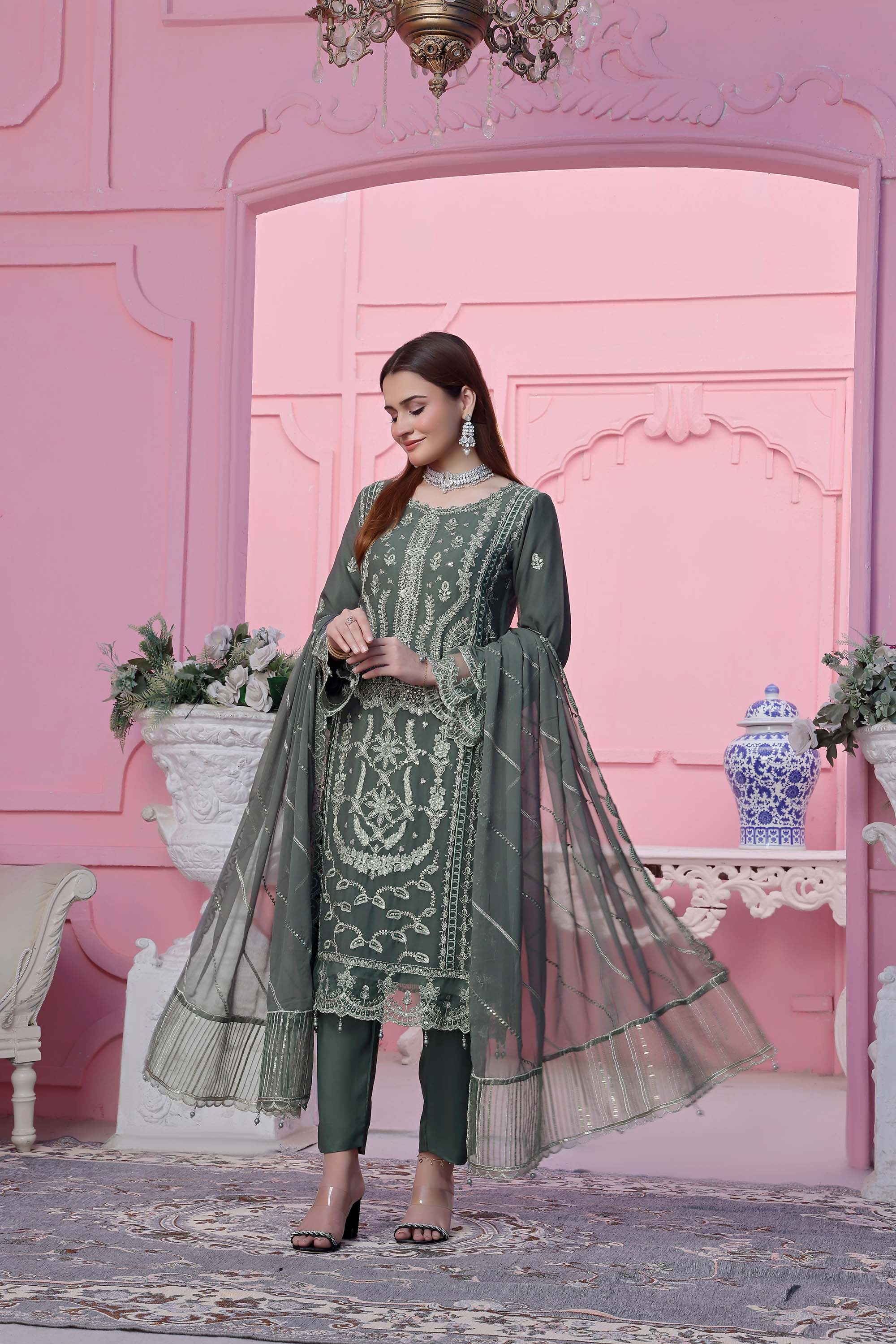 Azure Regal Embroidered Suit – Forest Emerald