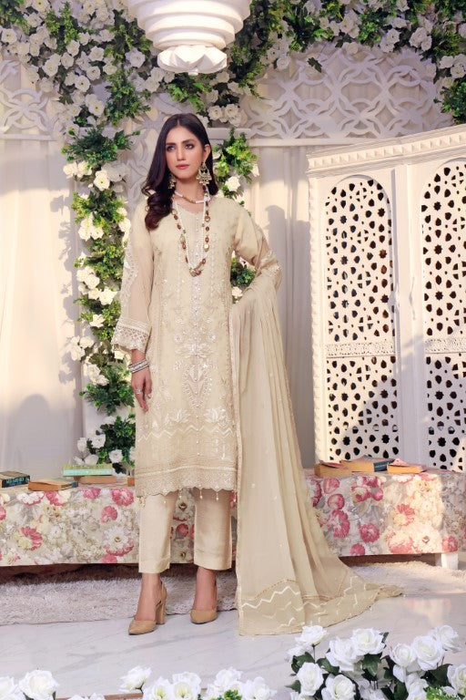 Silhouette Skin elegant embroidered ladies suit. Heavy sleeves & Dupatta.