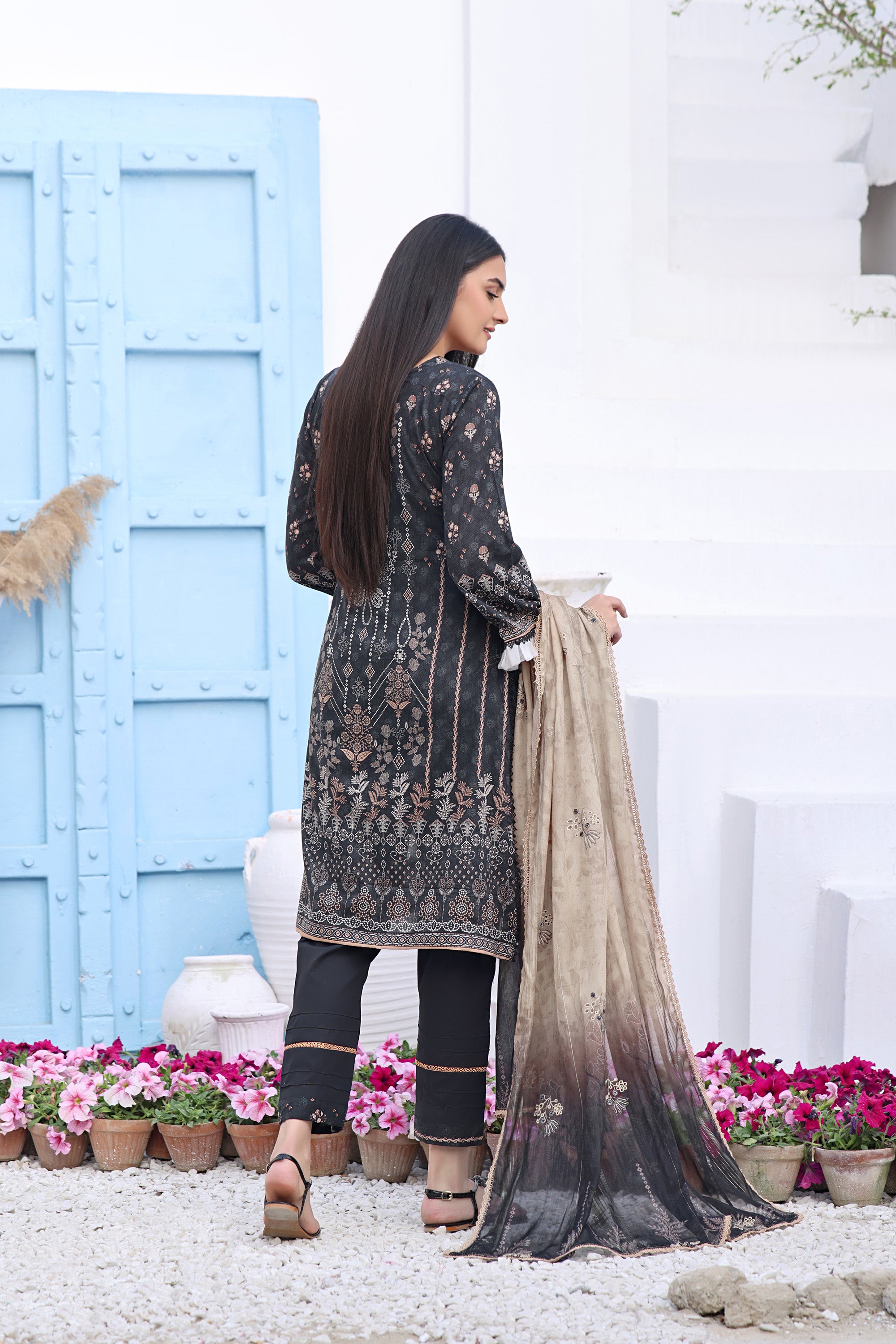 SM BK-01 | 3 PIECE - neck embroidered Unstitched Lawn suit