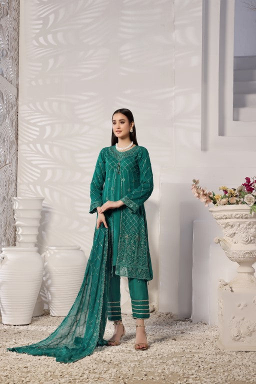 Elegant Deep Green Embroidered Suit | Gul Posh Collection