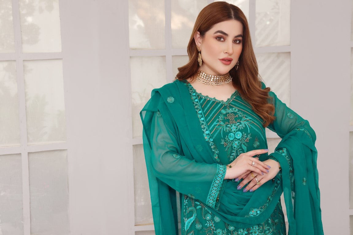 Glamorous green all over Embroidered shirt with heavy dupatta.