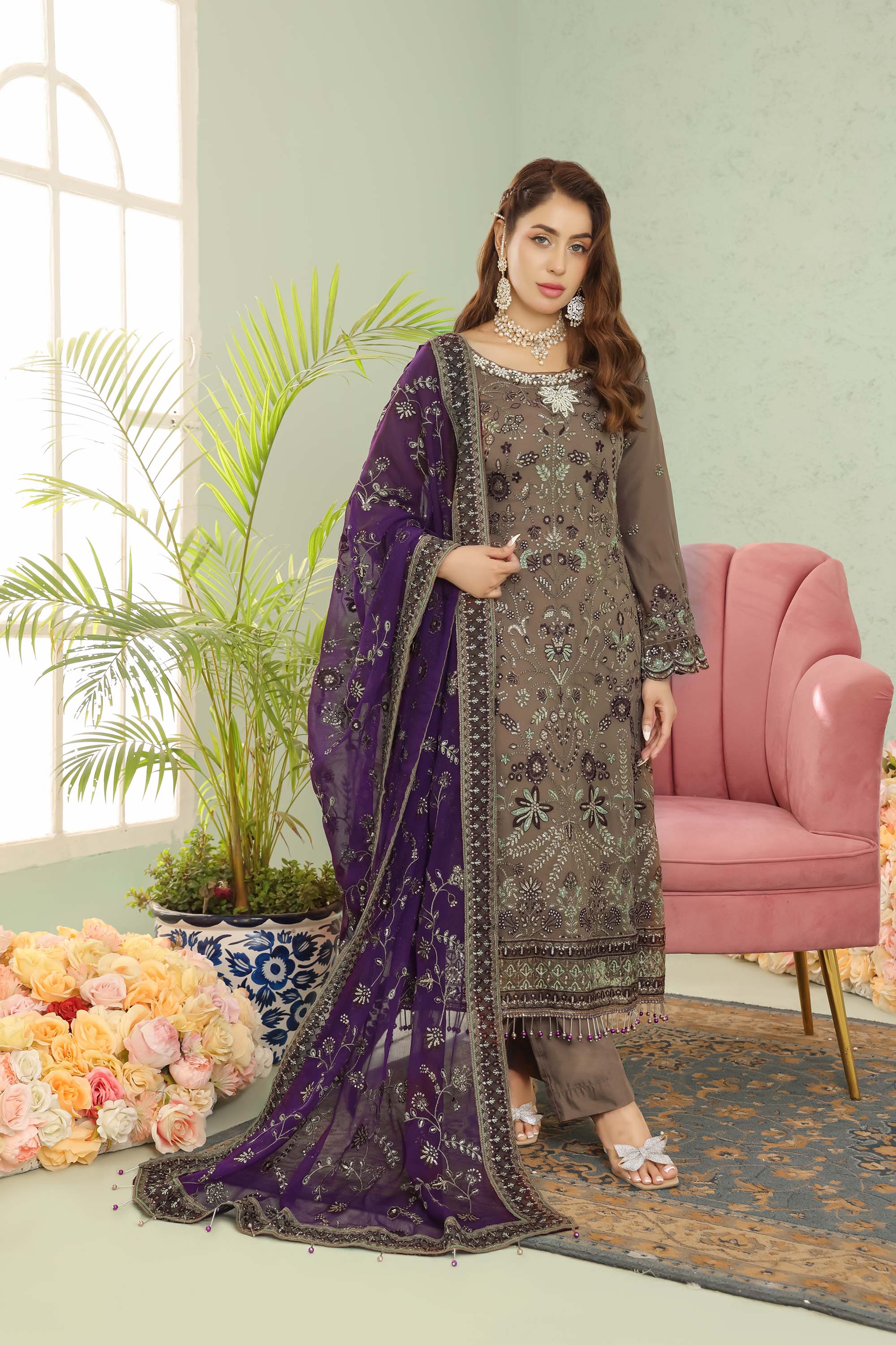 La Bella – Taupe Brown & Purple