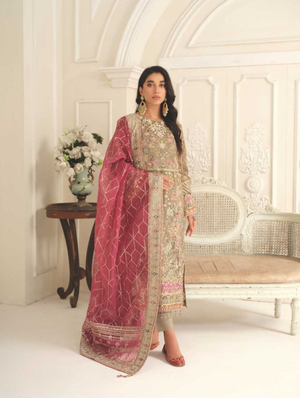 Tehani – Floral Grey with Magenta Glow