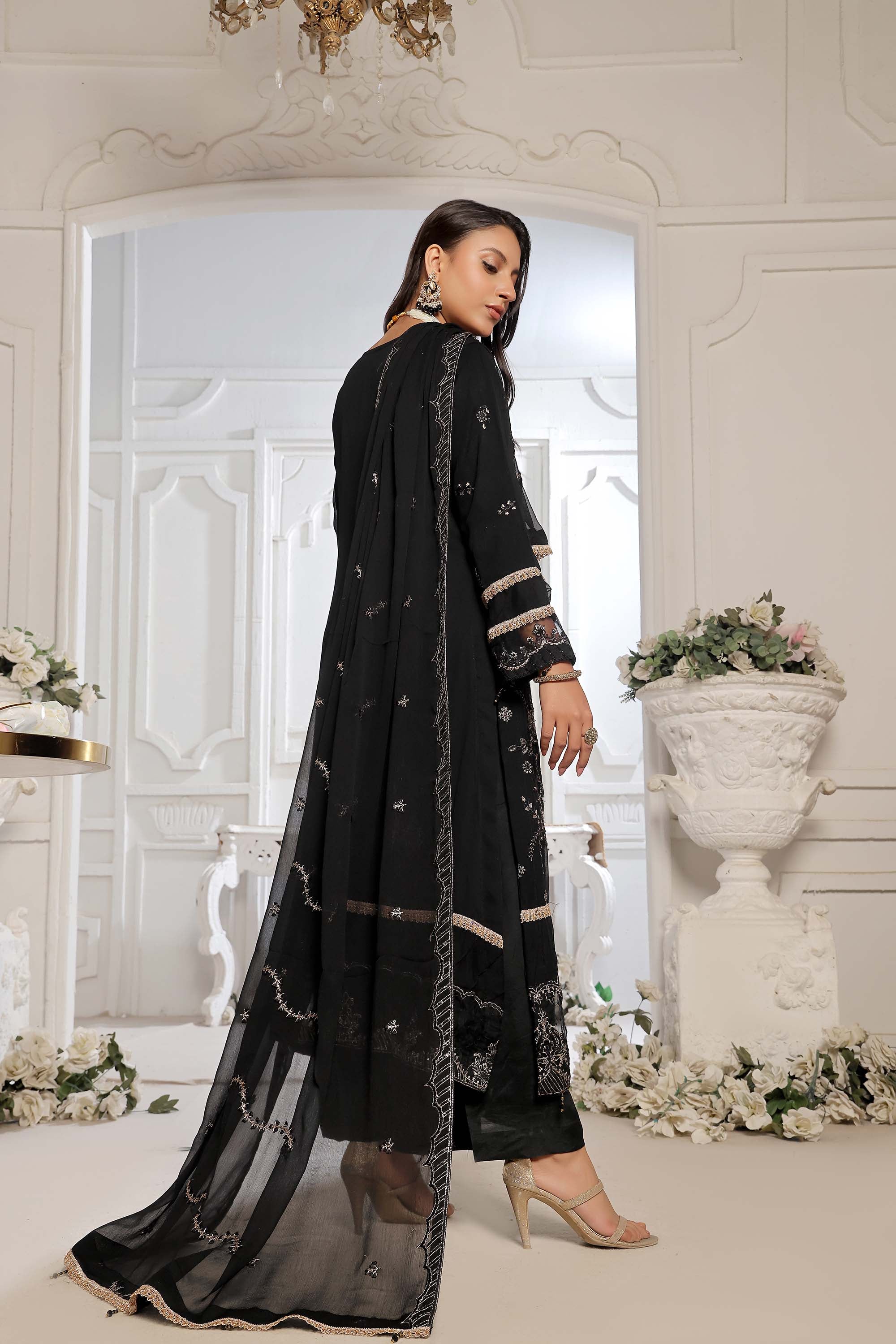 Sangeet – Classic Black